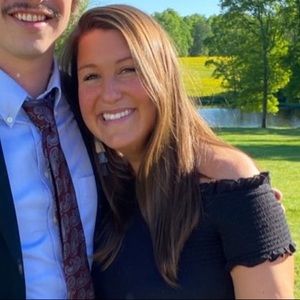 Meet your Posher, Courtney